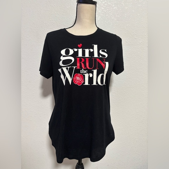 Modern Lux "Girls Run The World" T-Shirt - Picture 1 of 6